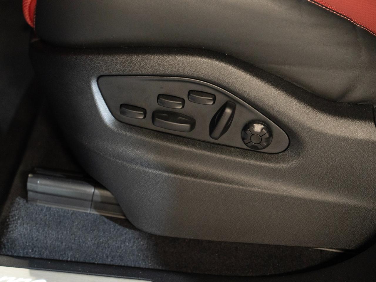 2026 Porsche Cayenne E-Hybrid Coupe Pompano Beach FL