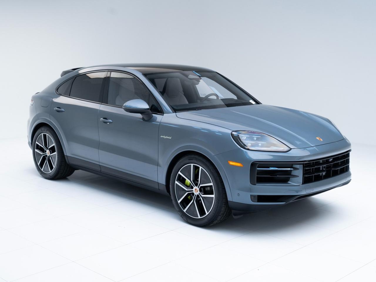 2026 Porsche Cayenne E-Hybrid Coupe Pompano Beach FL