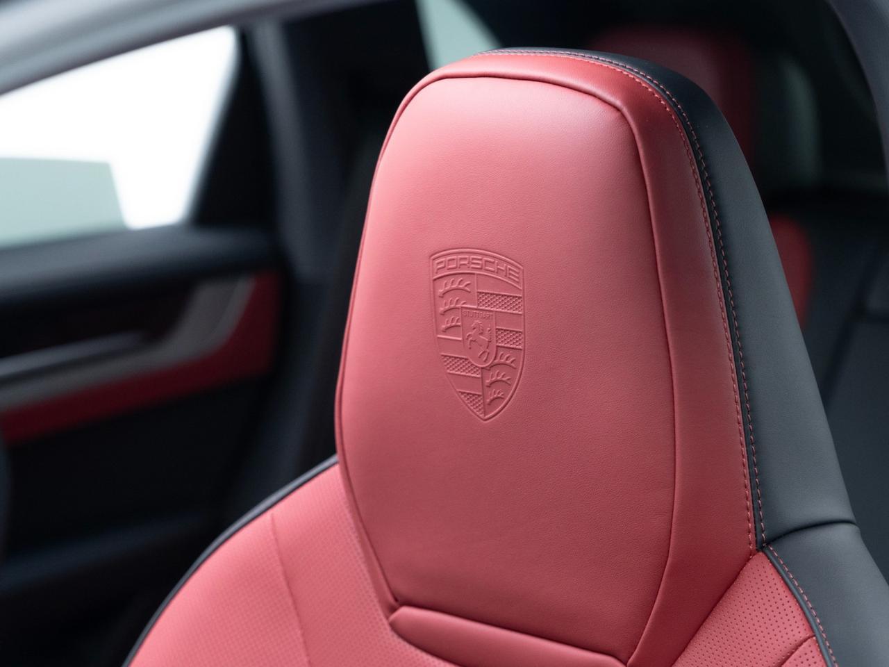 2026 Porsche Cayenne E-Hybrid Coupe Pompano Beach FL