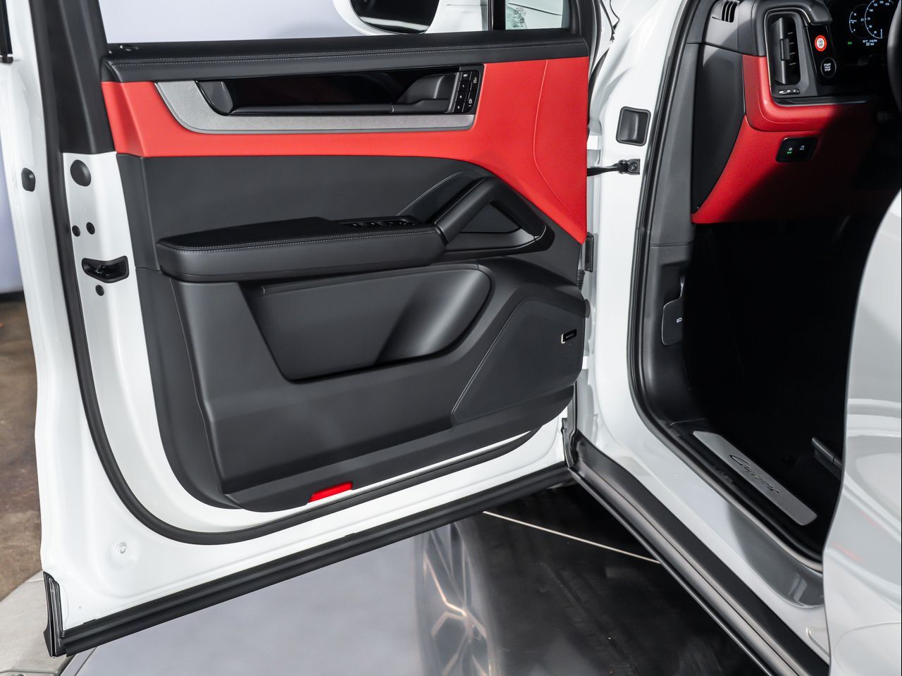 2026 Porsche Cayenne E-Hybrid E-Hybrid Santa Clarita CA