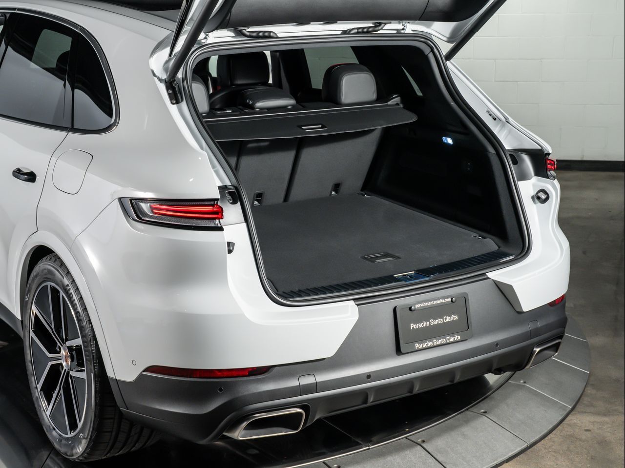 2026 Porsche Cayenne E-Hybrid E-Hybrid Santa Clarita CA