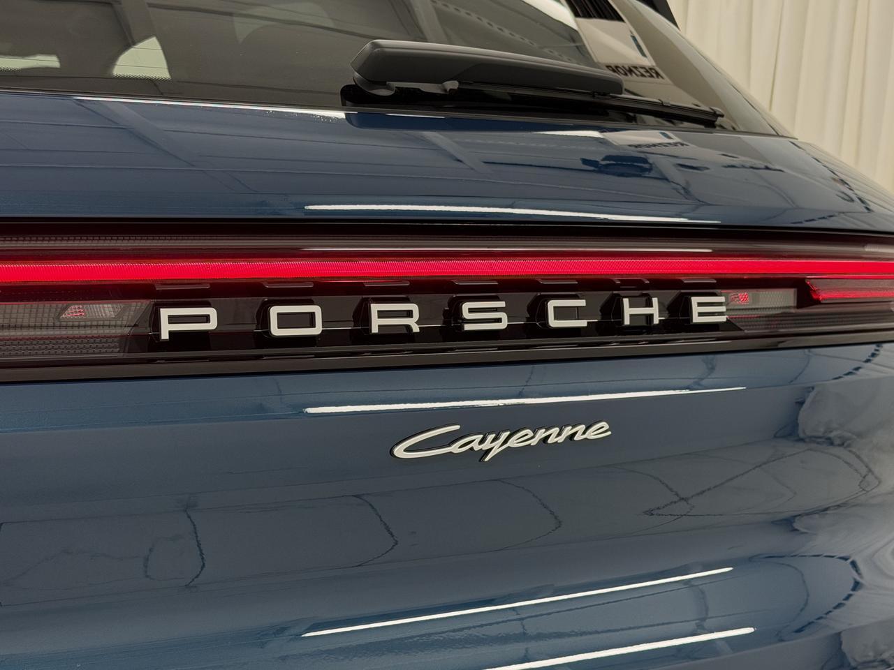 2026 Porsche Cayenne E-Hybrid Newark DE