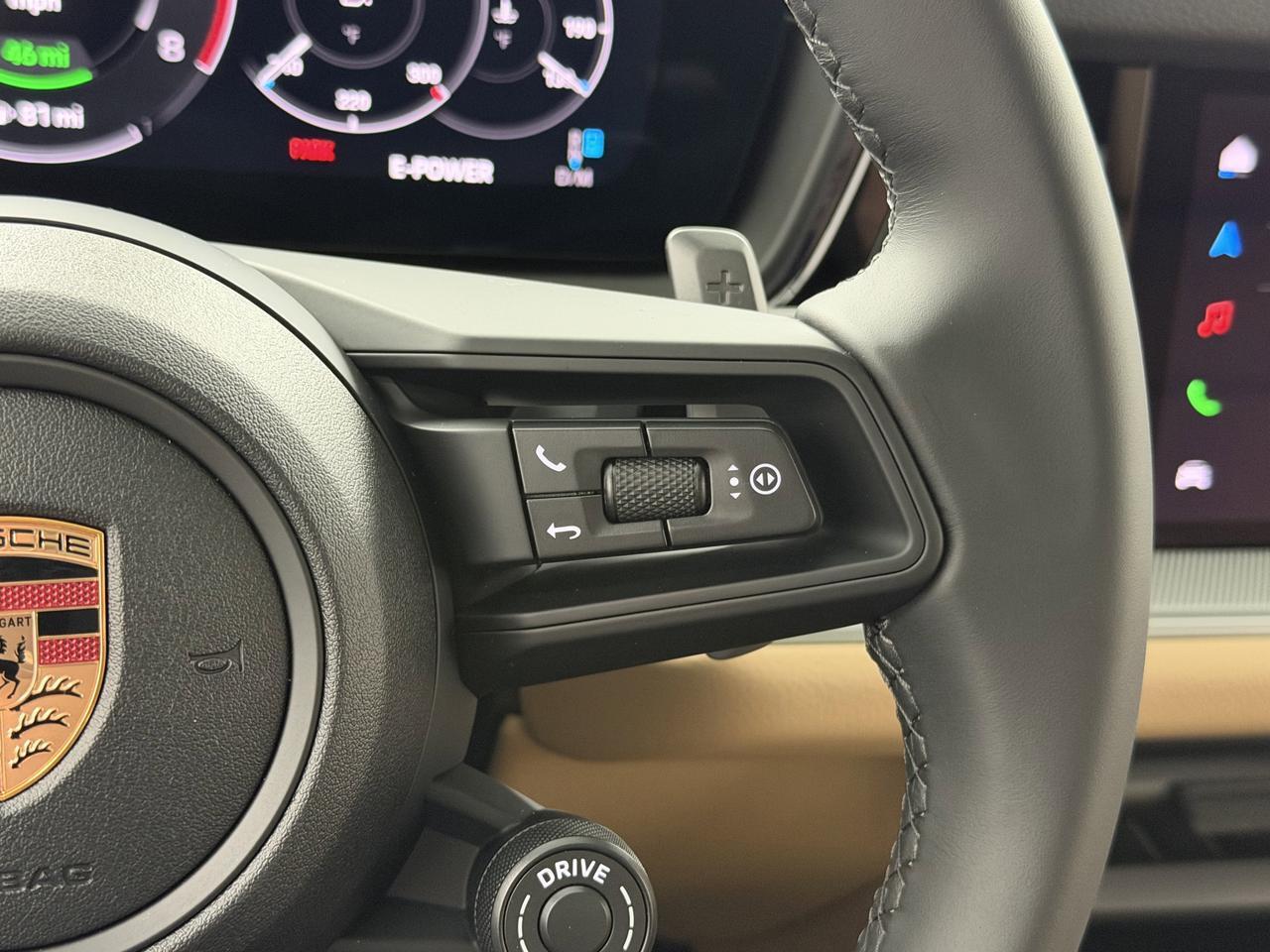 2026 Porsche Cayenne E-Hybrid Newark DE