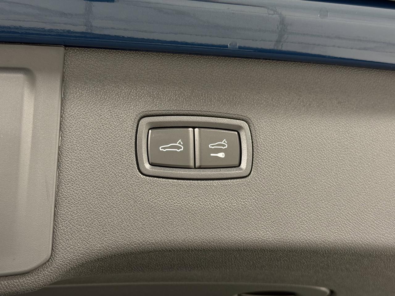 2026 Porsche Cayenne E-Hybrid Newark DE