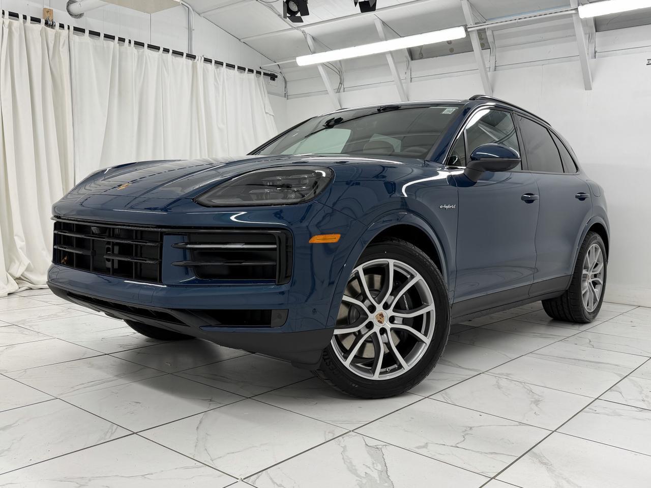 2026 Porsche Cayenne E-Hybrid Newark DE