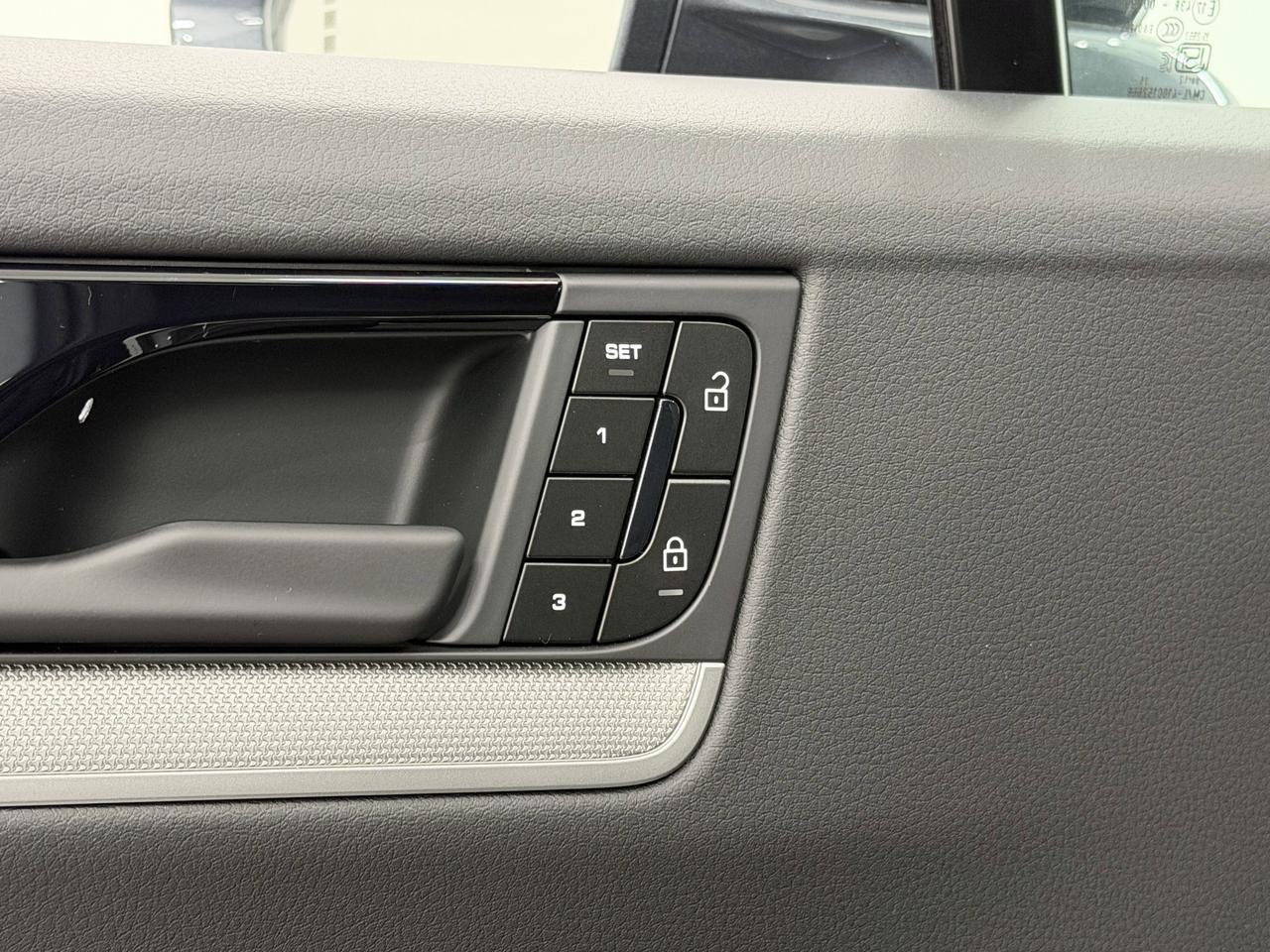 2026 Porsche Cayenne E-Hybrid Newark DE