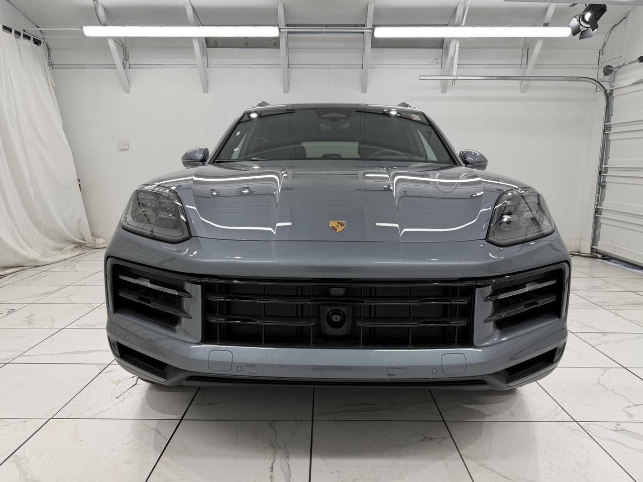 2026 Porsche Cayenne E-Hybrid Newark DE