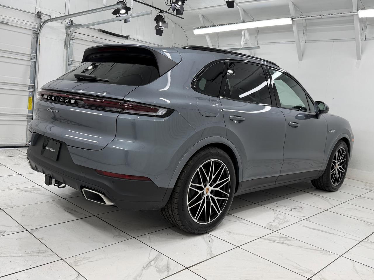 2026 Porsche Cayenne E-Hybrid Newark DE