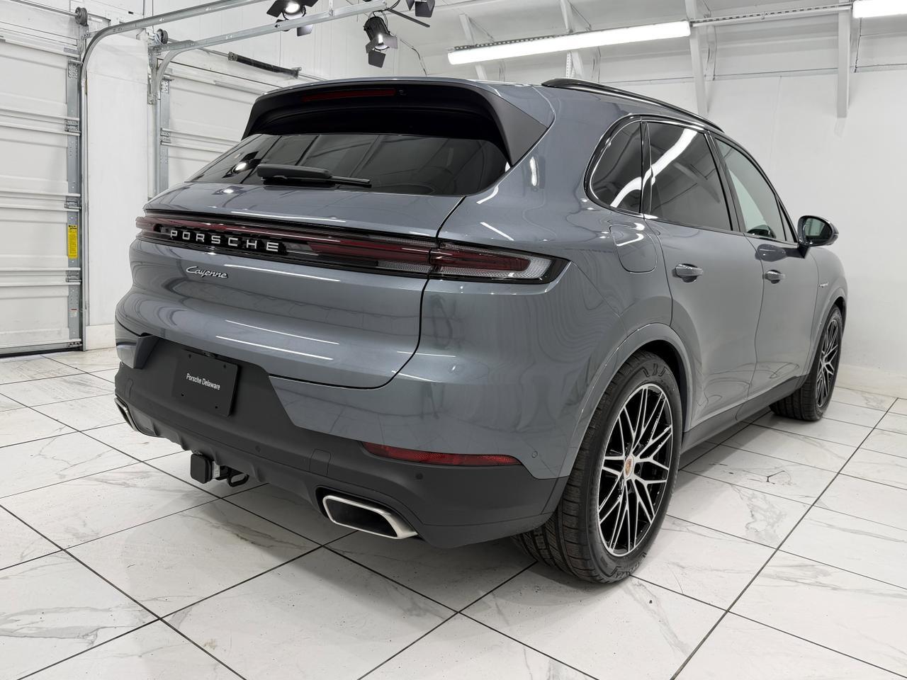 2026 Porsche Cayenne E-Hybrid Newark DE
