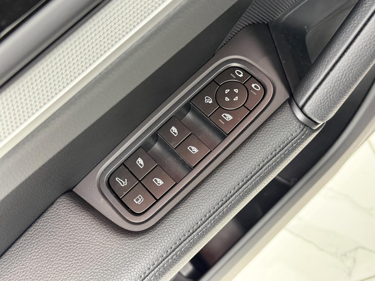 2026 Porsche Cayenne E-Hybrid Newark DE