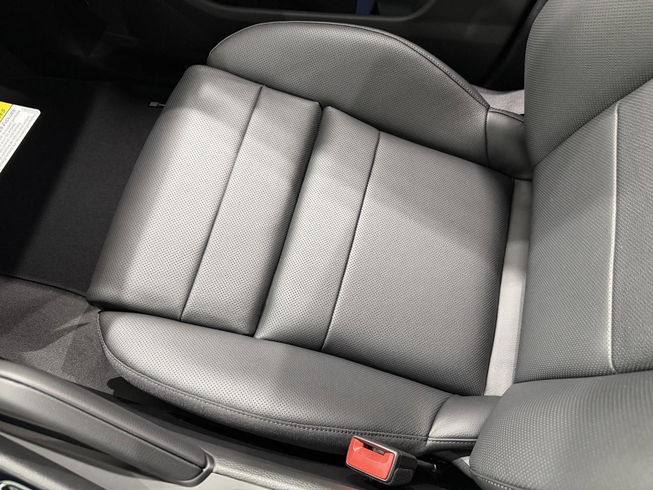 2026 Porsche Cayenne E-Hybrid Newark DE