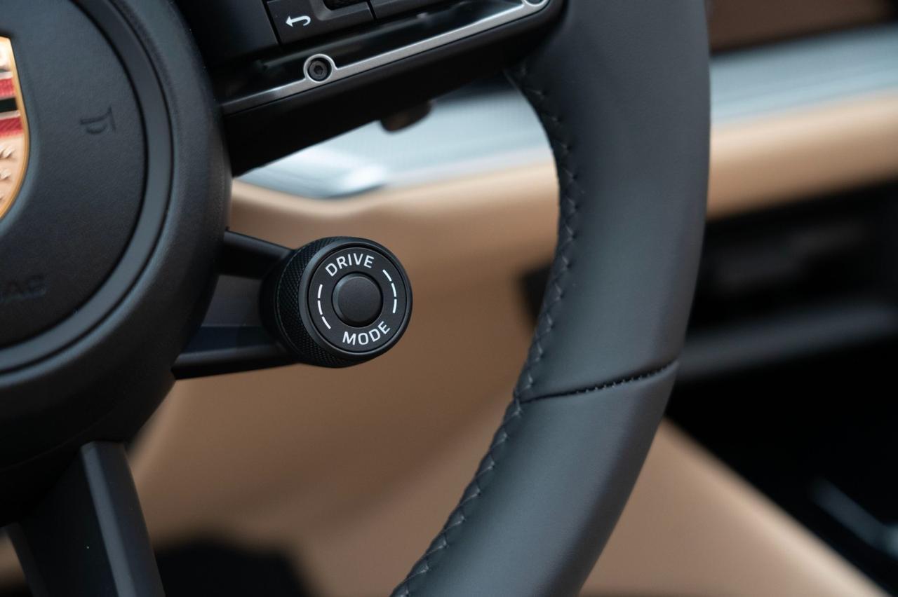 2026 Porsche Cayenne E-Hybrid Pompano Beach FL