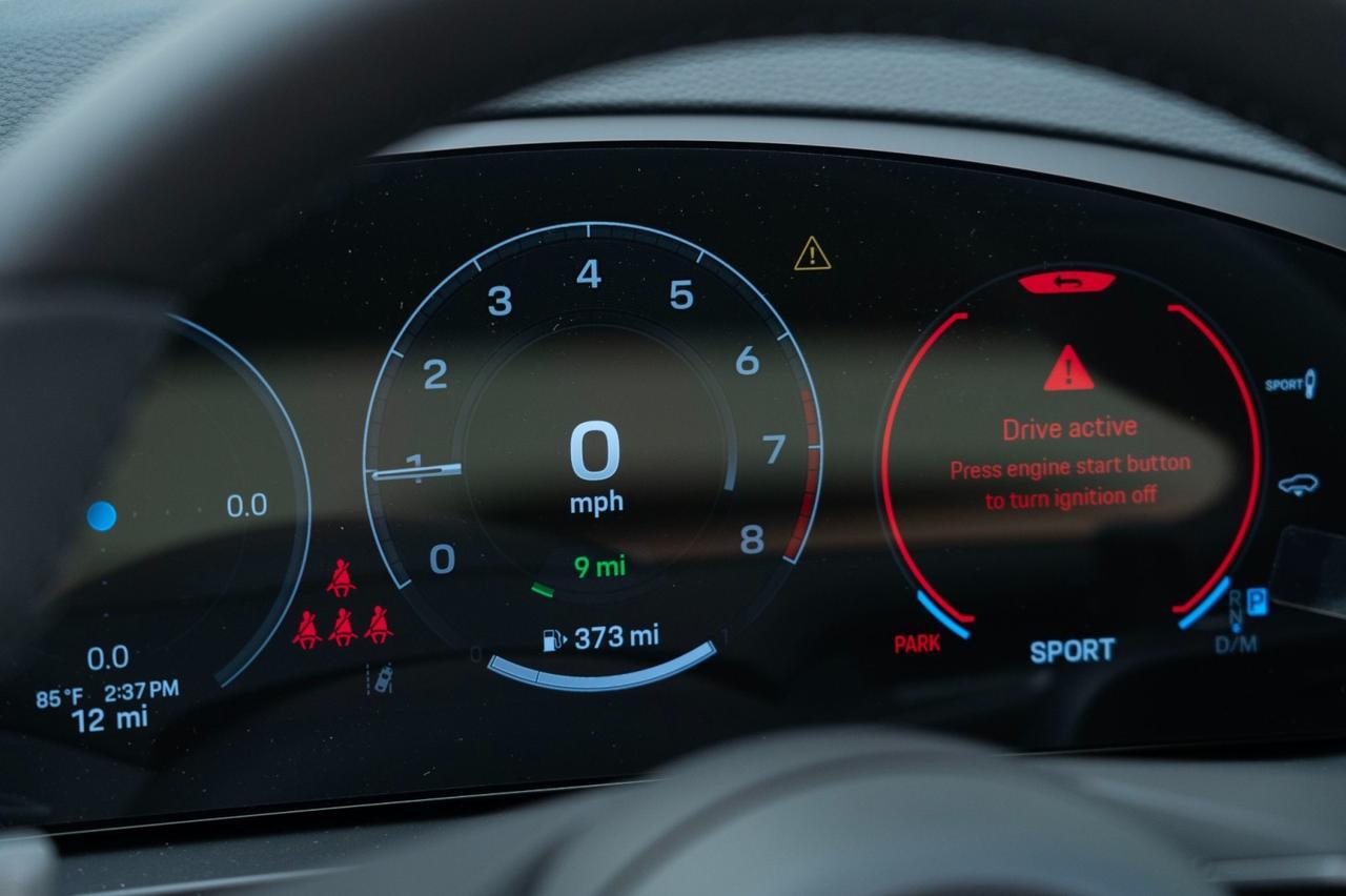 2026 Porsche Cayenne E-Hybrid Pompano Beach FL