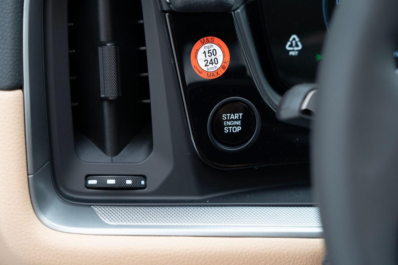 2026 Porsche Cayenne E-Hybrid Pompano Beach FL