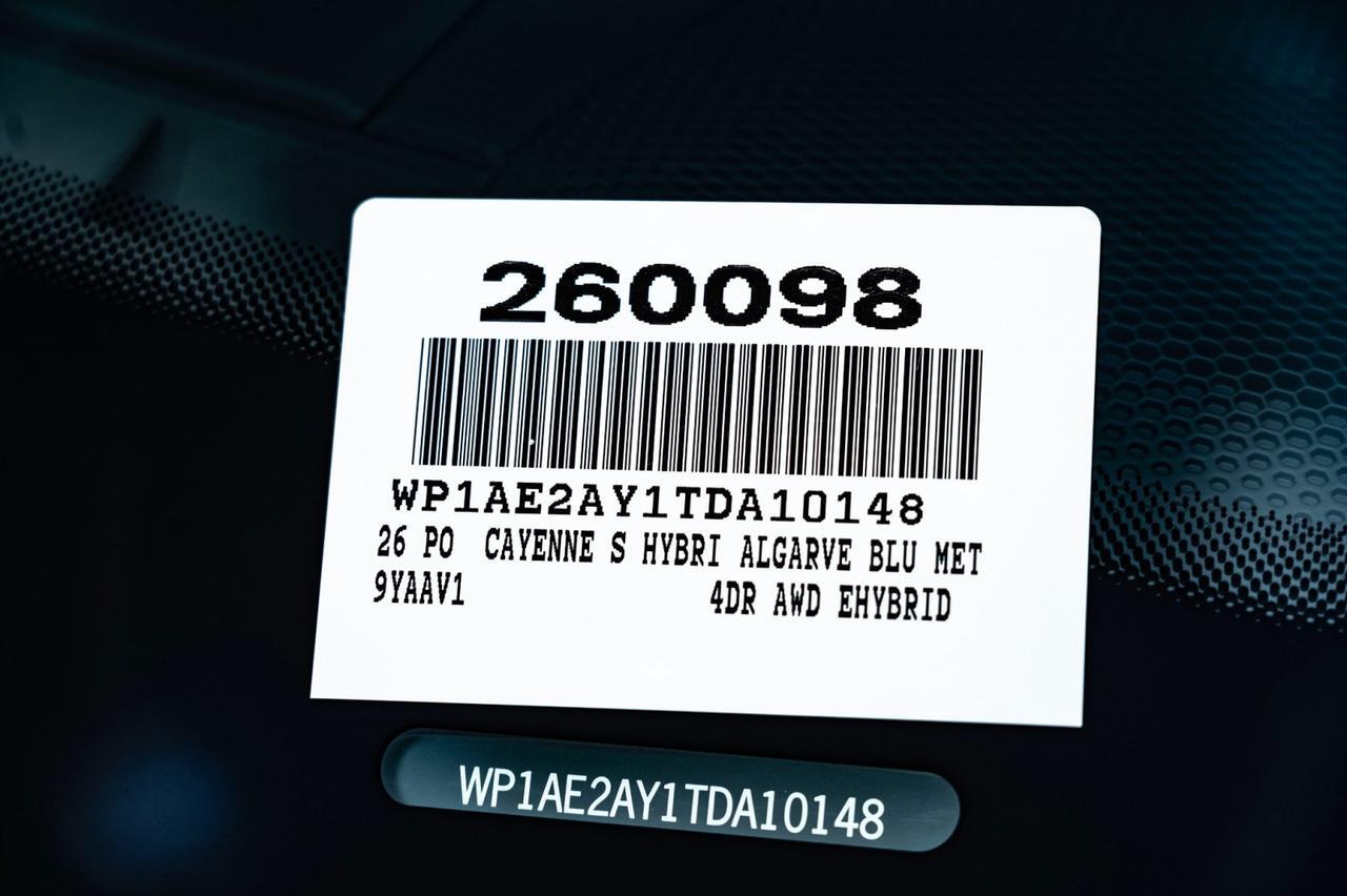 2026 Porsche Cayenne E-Hybrid Pompano Beach FL