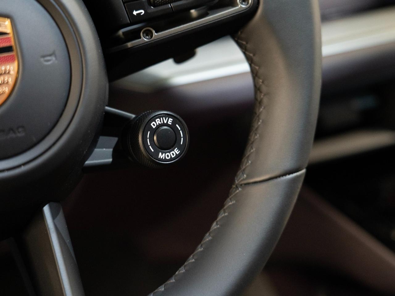 2026 Porsche Cayenne E-Hybrid Pompano Beach FL