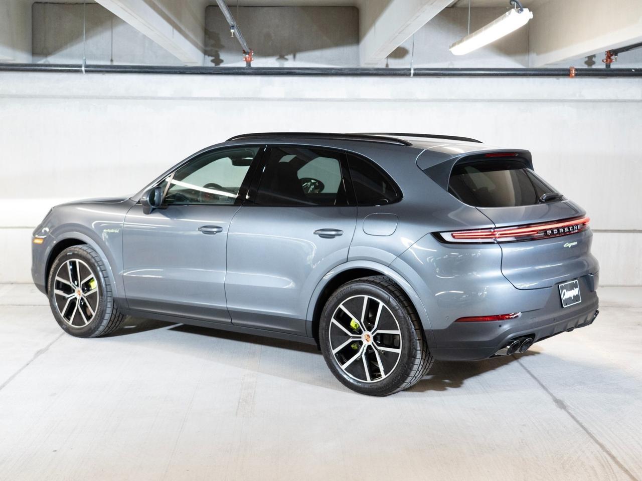 2026 Porsche Cayenne E-Hybrid Pompano Beach FL