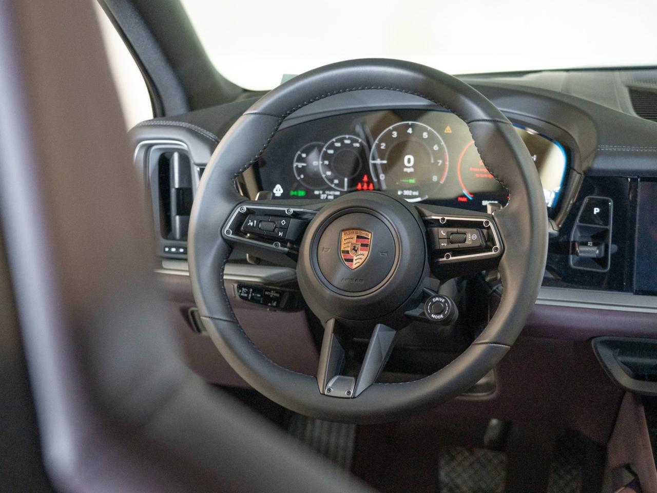 2026 Porsche Cayenne E-Hybrid Pompano Beach FL