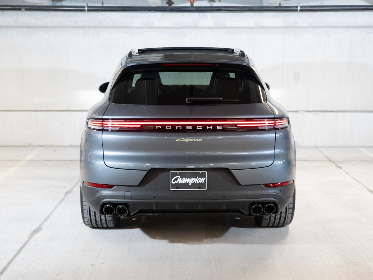 2026 Porsche Cayenne E-Hybrid Pompano Beach FL