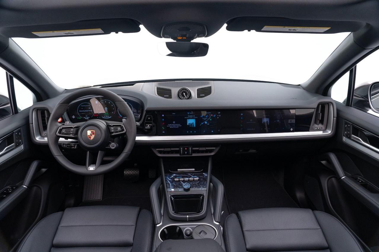 2026 Porsche Cayenne E-Hybrid Pompano Beach FL