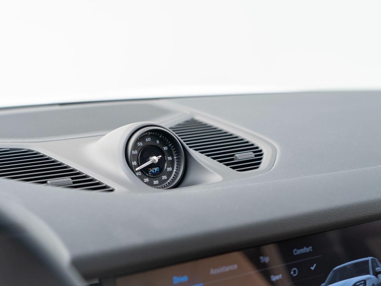 2026 Porsche Cayenne E-Hybrid Pompano Beach FL