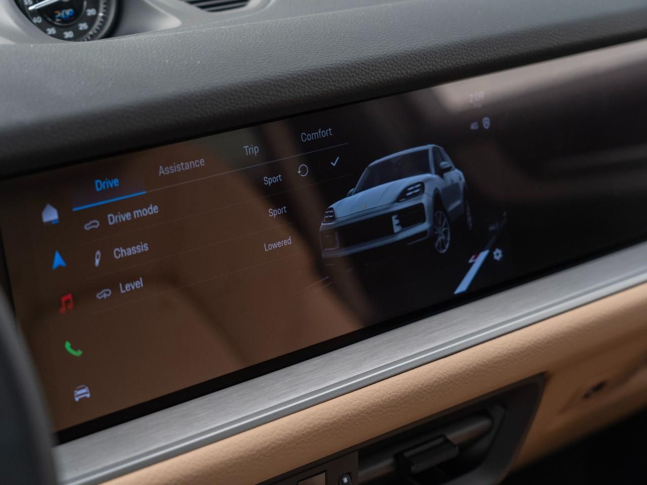 2026 Porsche Cayenne E-Hybrid Pompano Beach FL