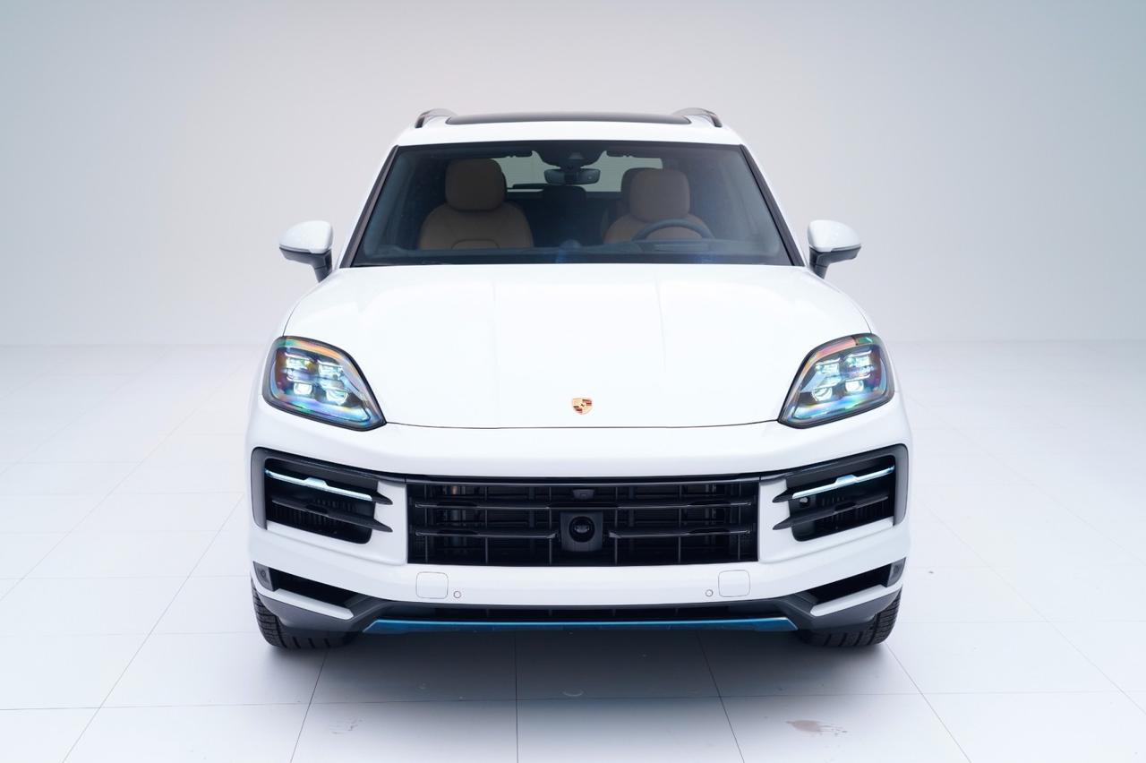2026 Porsche Cayenne E-Hybrid Pompano Beach FL