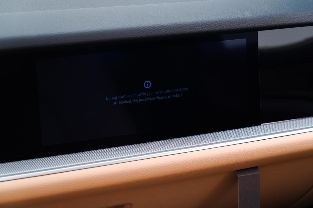 2026 Porsche Cayenne E-Hybrid Pompano Beach FL