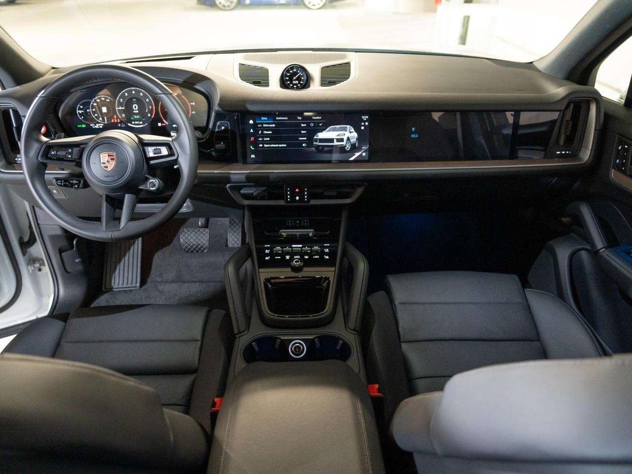2026 Porsche Cayenne E-Hybrid Pompano Beach FL