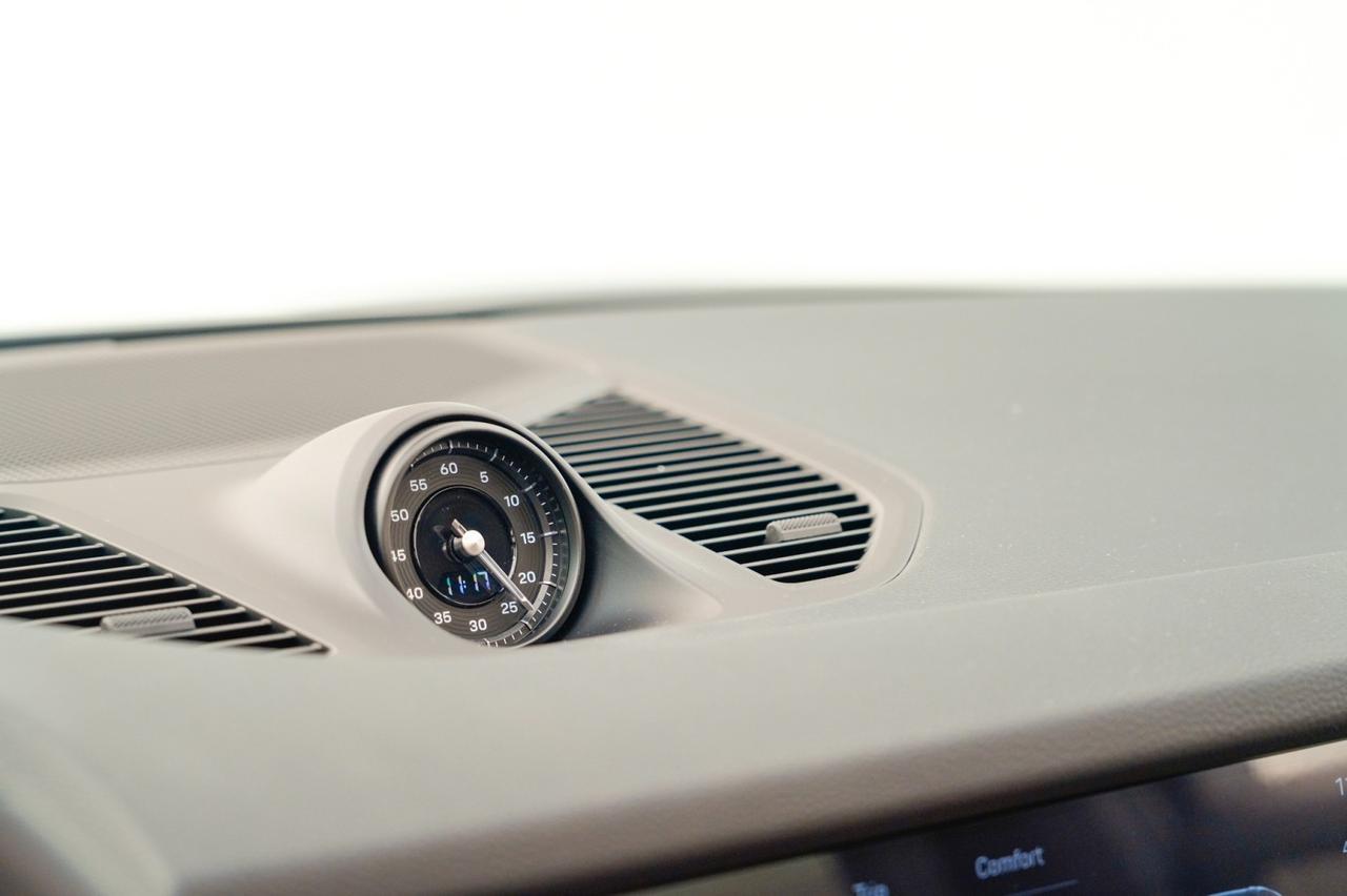 2026 Porsche Cayenne E-Hybrid Pompano Beach FL