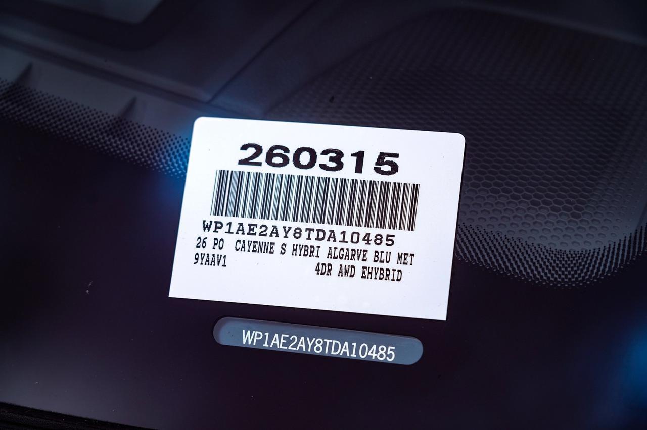 2026 Porsche Cayenne E-Hybrid Pompano Beach FL