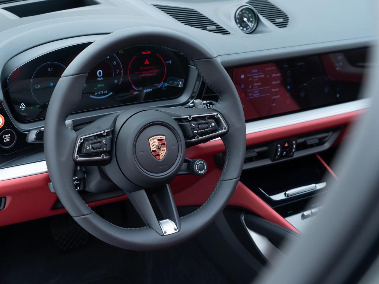 2026 Porsche Cayenne E-Hybrid Pompano Beach FL