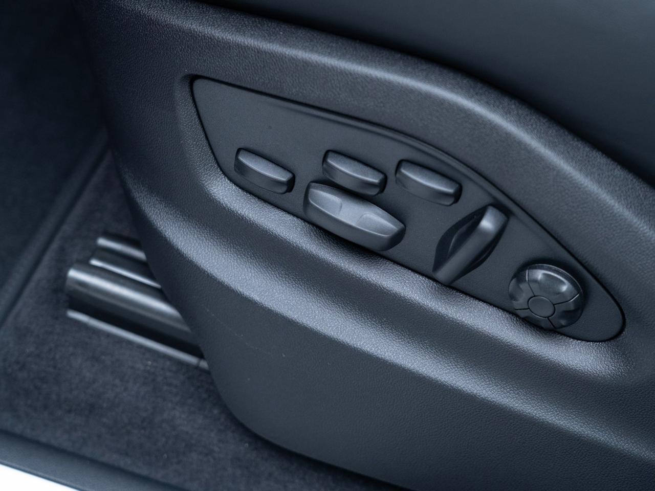 2026 Porsche Cayenne E-Hybrid Pompano Beach FL