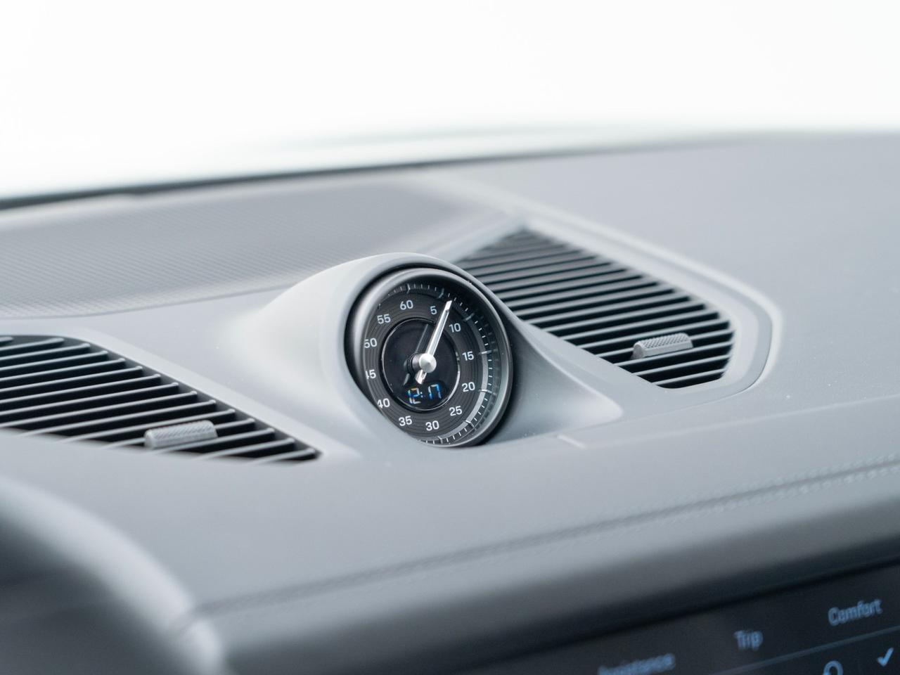 2026 Porsche Cayenne E-Hybrid Pompano Beach FL