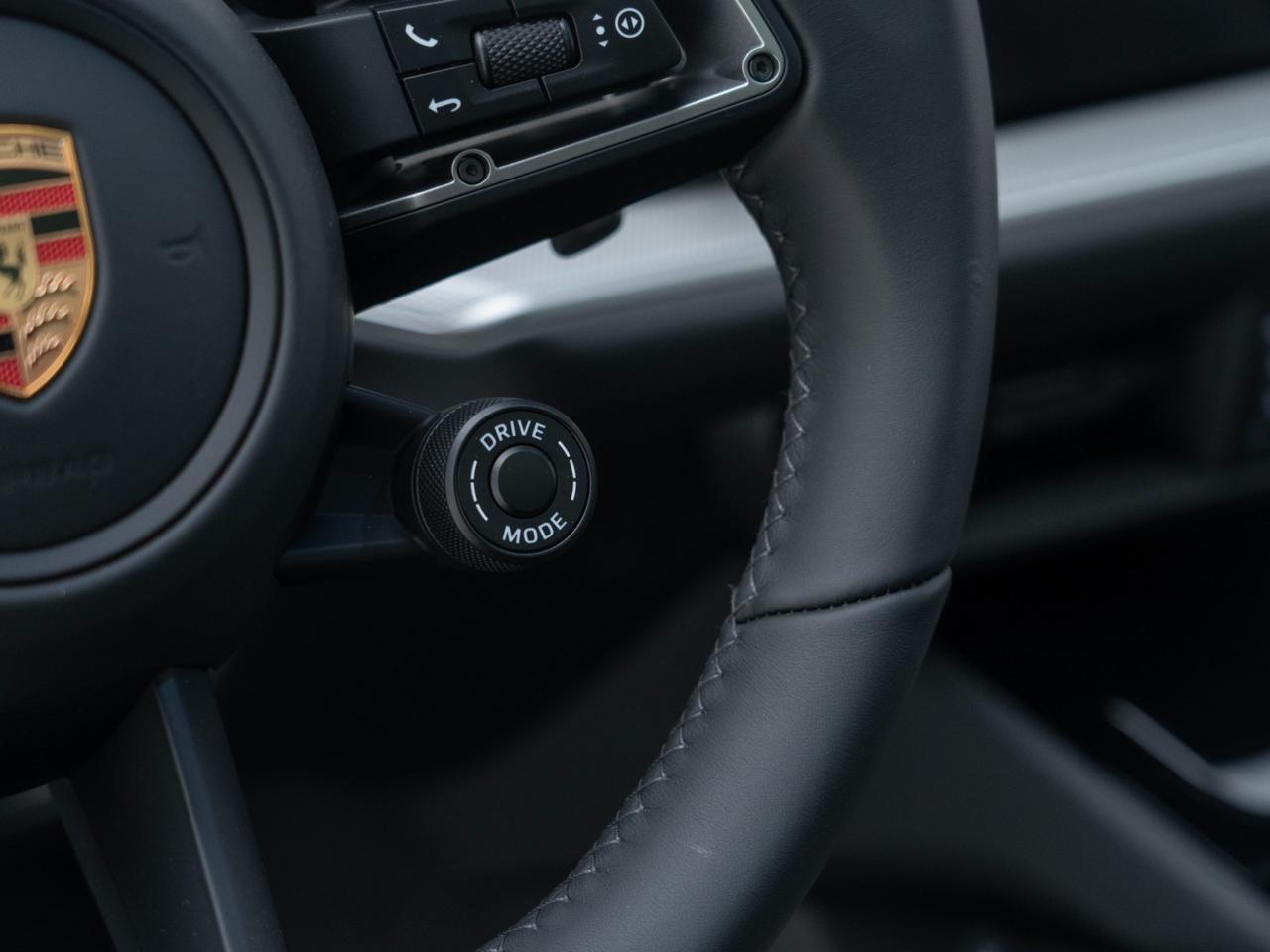 2026 Porsche Cayenne E-Hybrid Pompano Beach FL