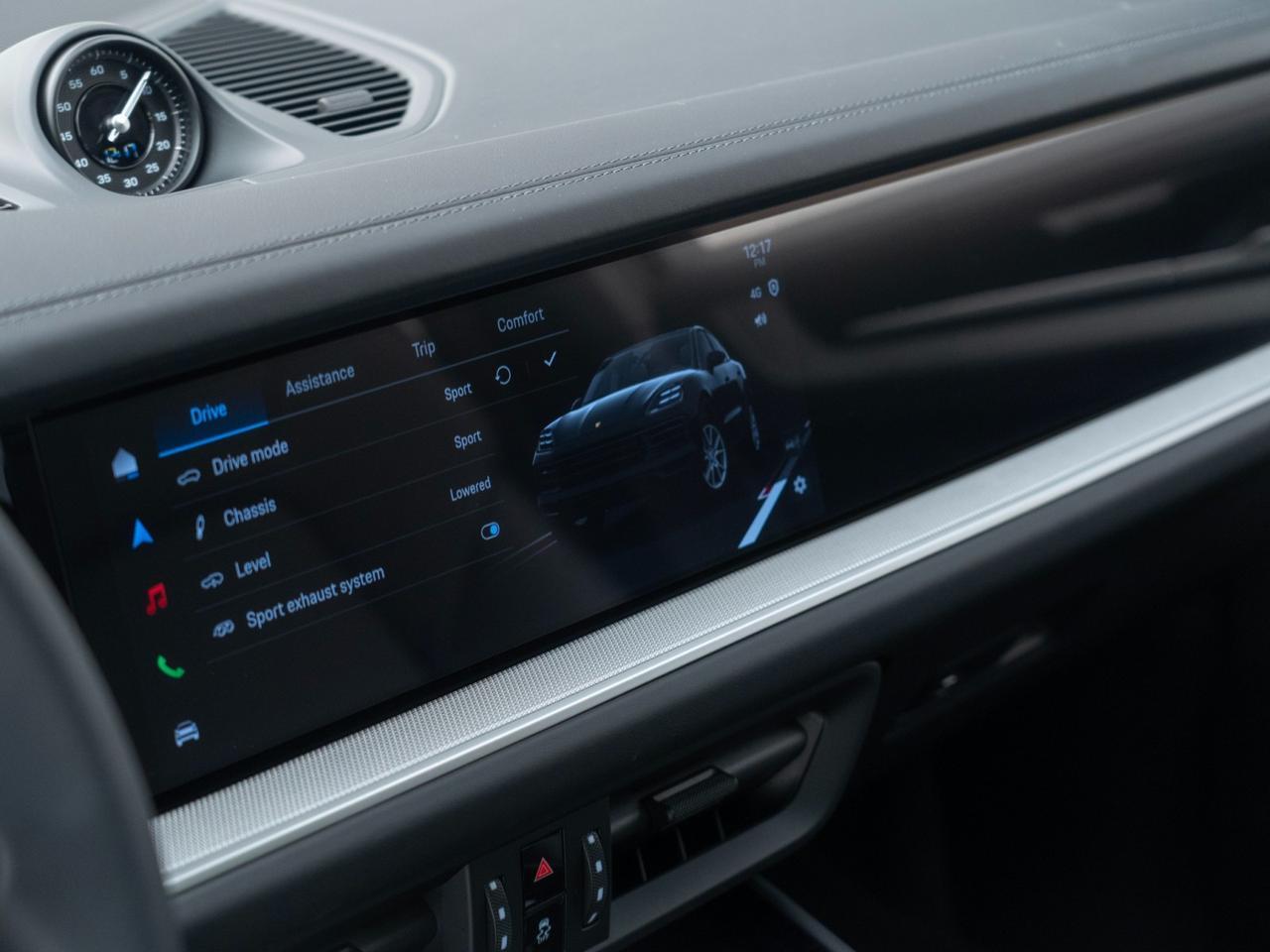 2026 Porsche Cayenne E-Hybrid Pompano Beach FL