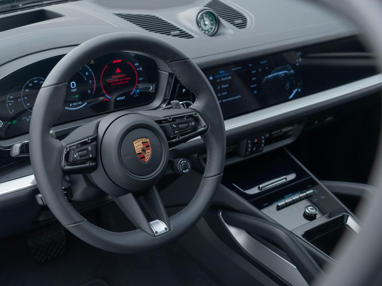 2026 Porsche Cayenne E-Hybrid Pompano Beach FL