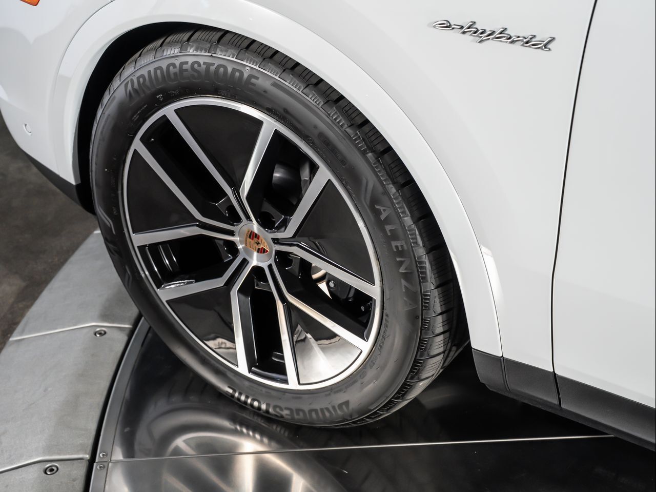 2026 Porsche Cayenne E-Hybrid Santa Clarita CA