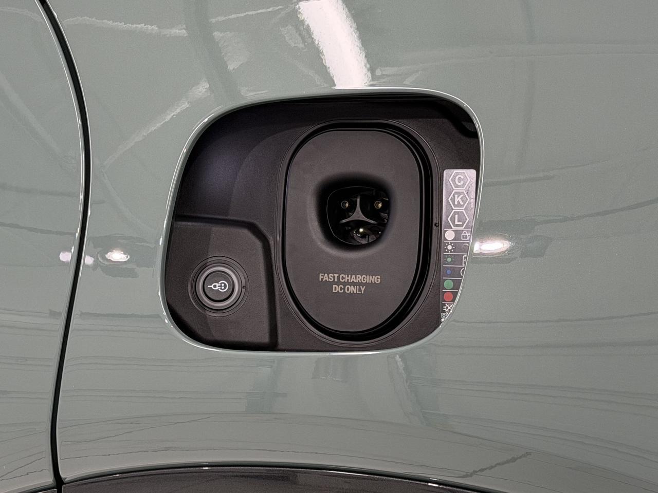 2026 Porsche Cayenne Electric Newark DE