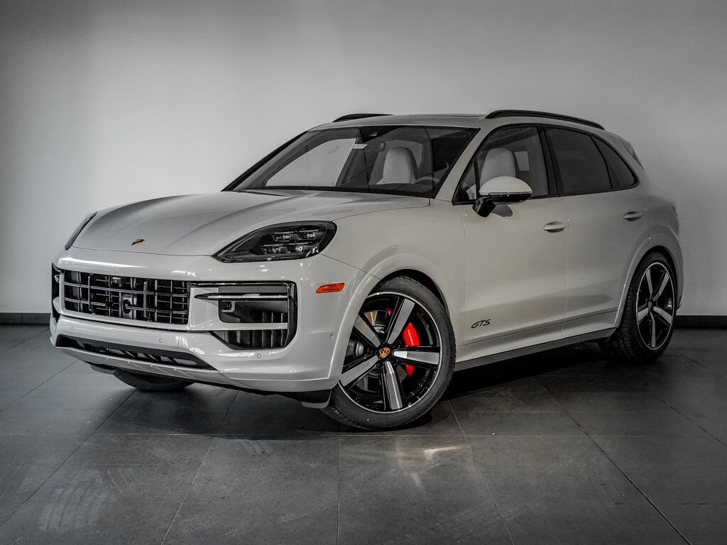 2026 Porsche Cayenne GTS