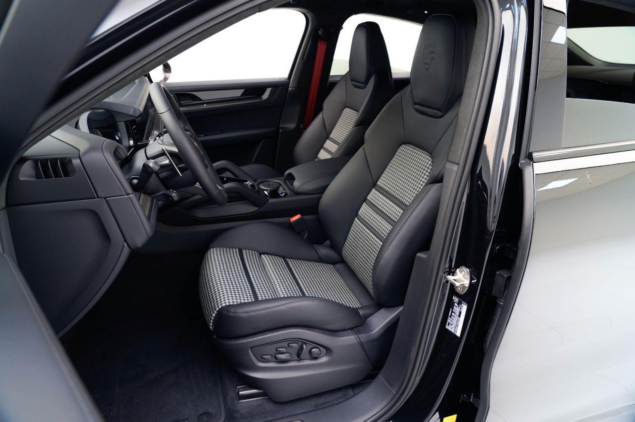 2026 Porsche Cayenne GTS Coupe Pompano Beach FL