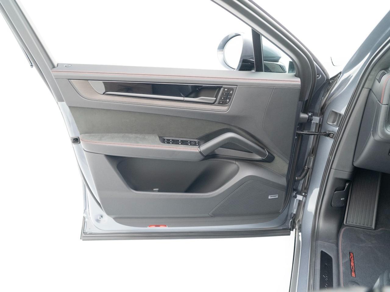 2026 Porsche Cayenne GTS Coupe Pompano Beach FL