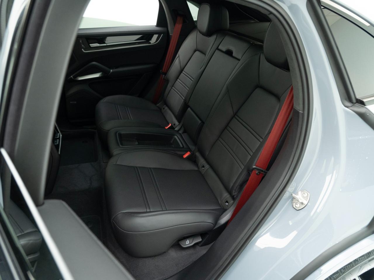 2026 Porsche Cayenne GTS Coupe Pompano Beach FL