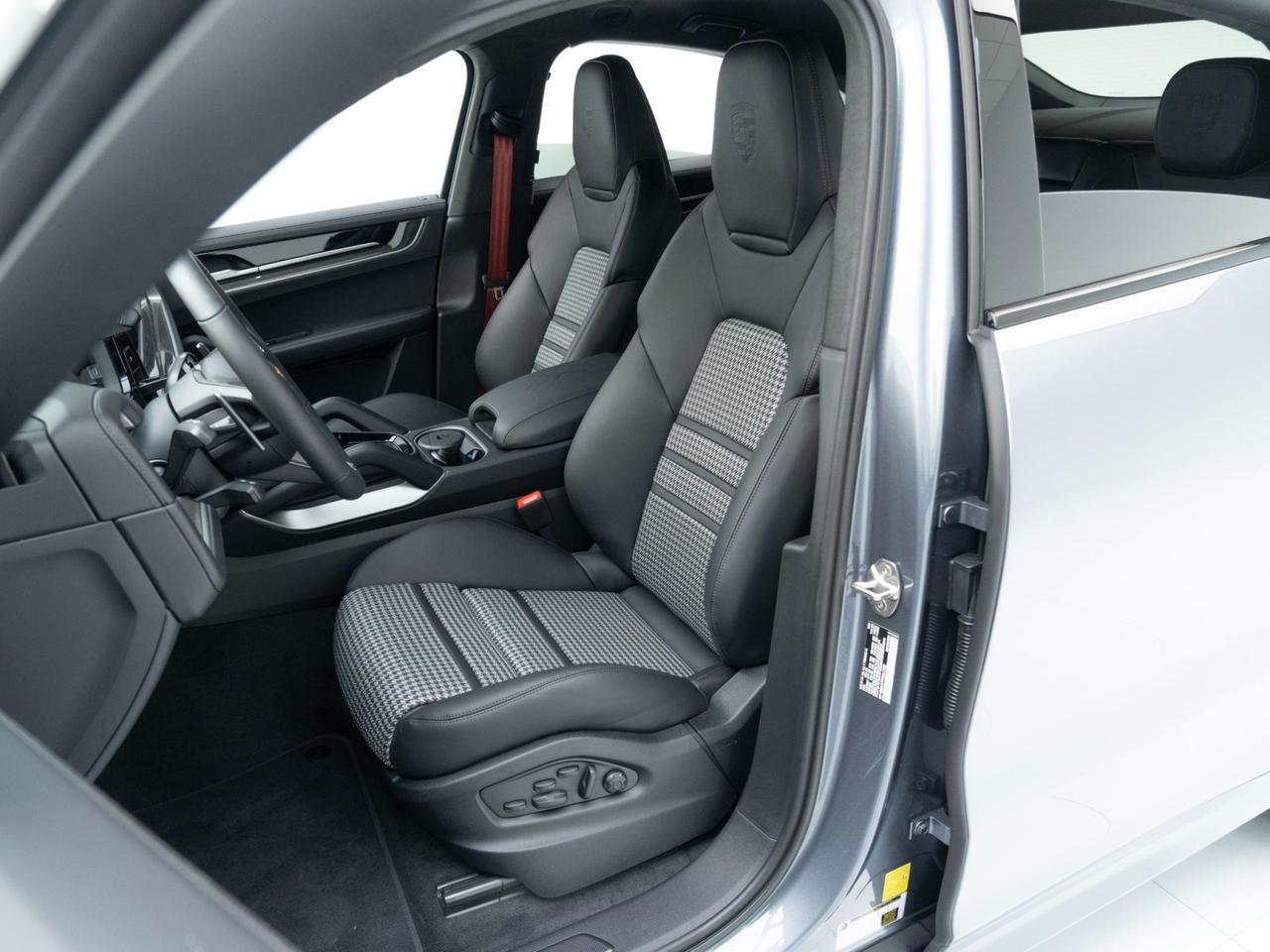 2026 Porsche Cayenne GTS Coupe Pompano Beach FL