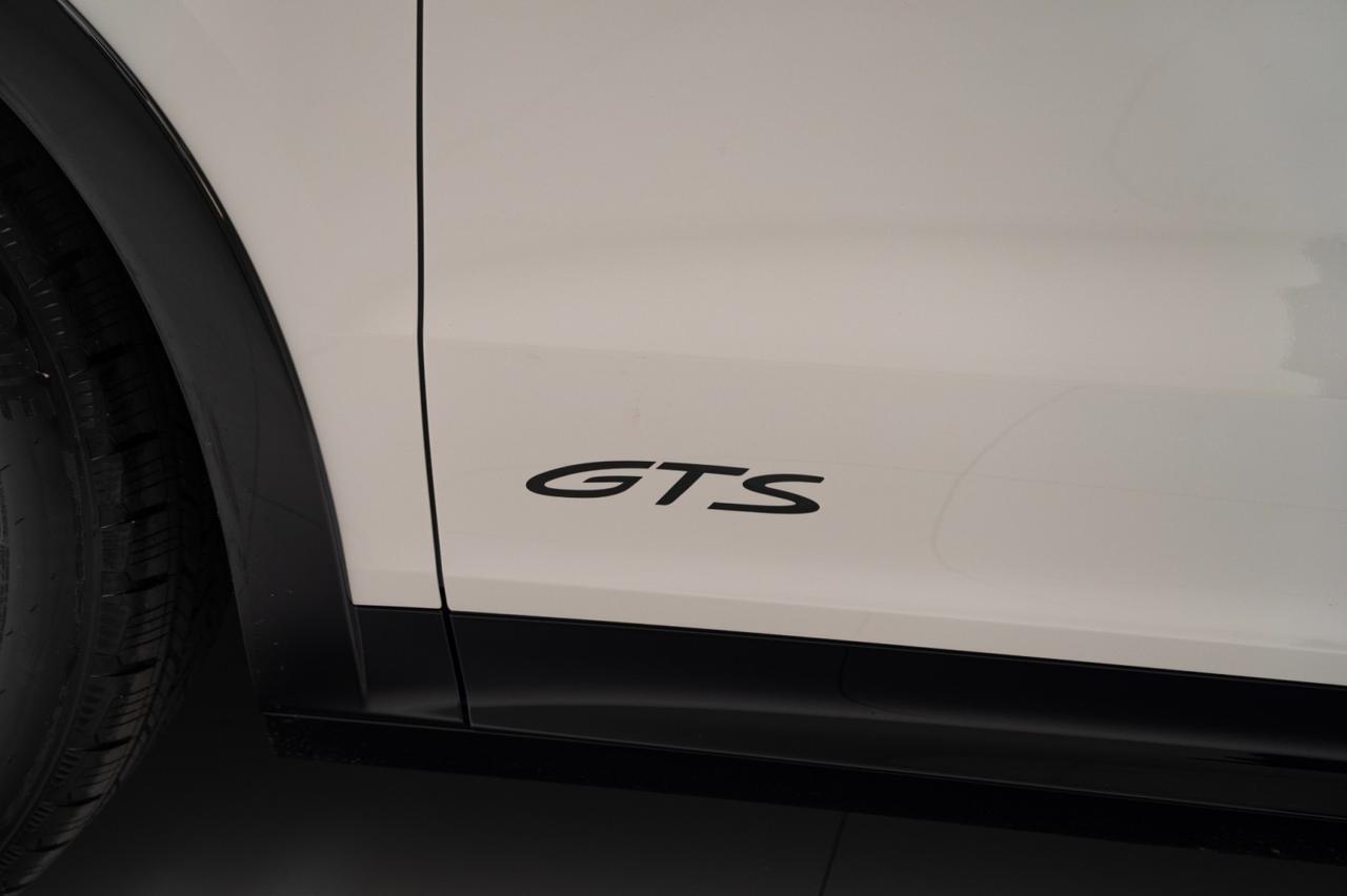 2026 Porsche Cayenne GTS Pompano Beach FL