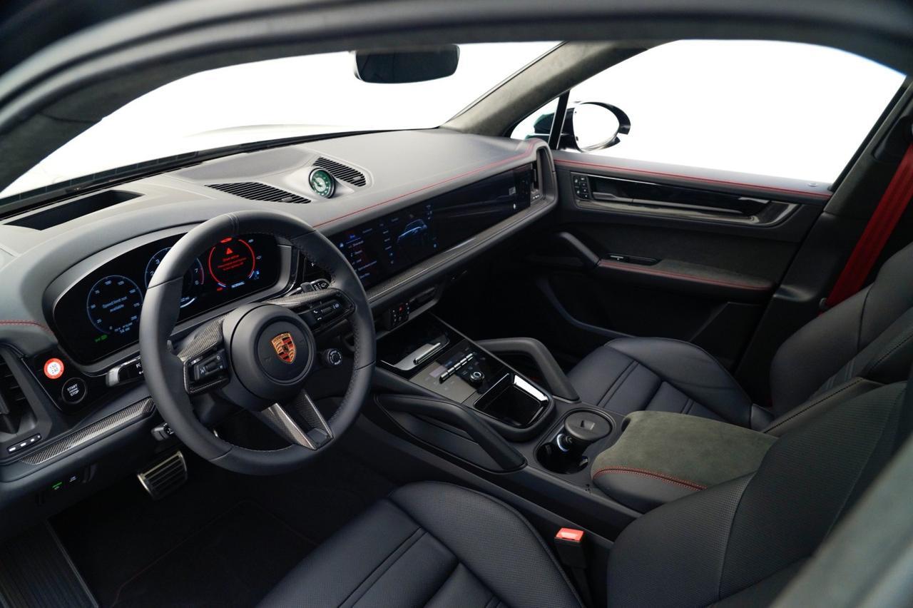 2026 Porsche Cayenne GTS Pompano Beach FL