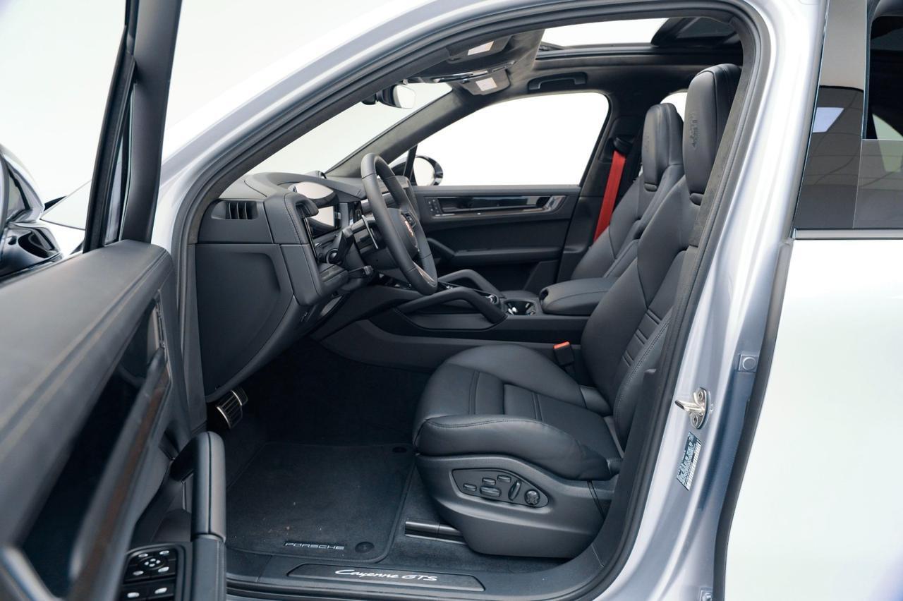 2026 Porsche Cayenne GTS Pompano Beach FL