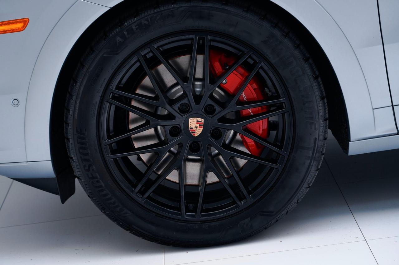 2026 Porsche Cayenne GTS Pompano Beach FL