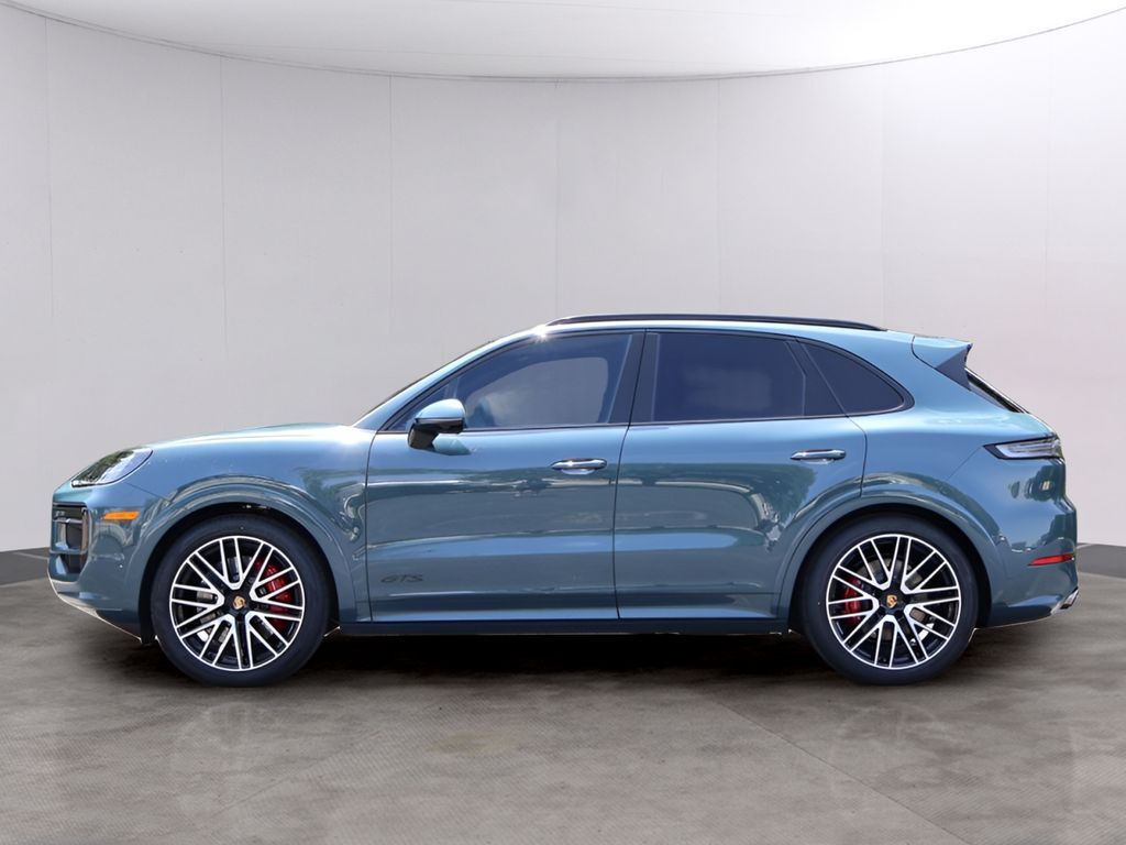 2026 Porsche Cayenne GTS