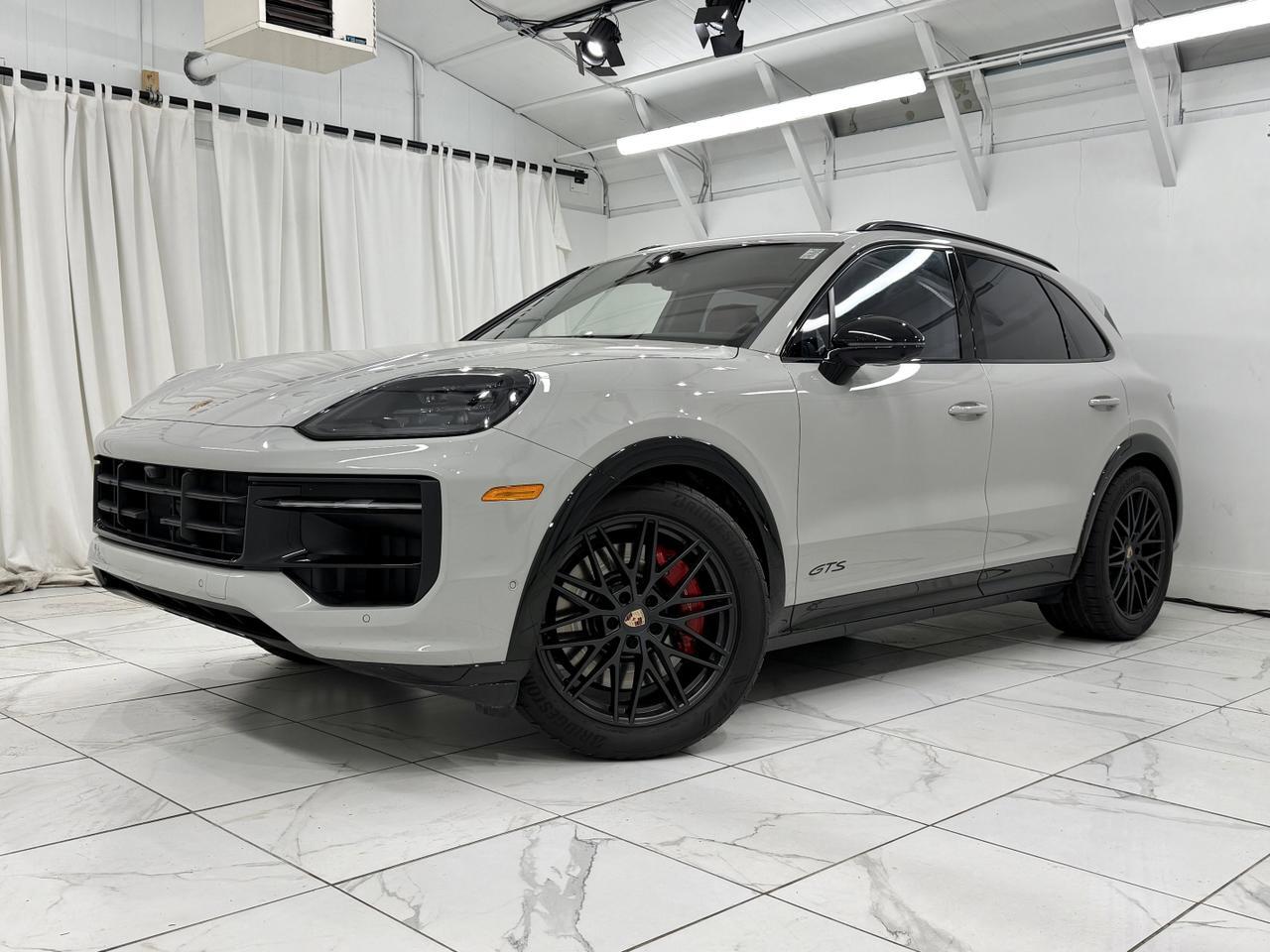 2026 Porsche Cayenne Gts